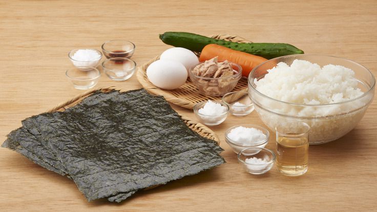 寿司的制作过程简单又好吃,寿司怎么制作好吃又简单