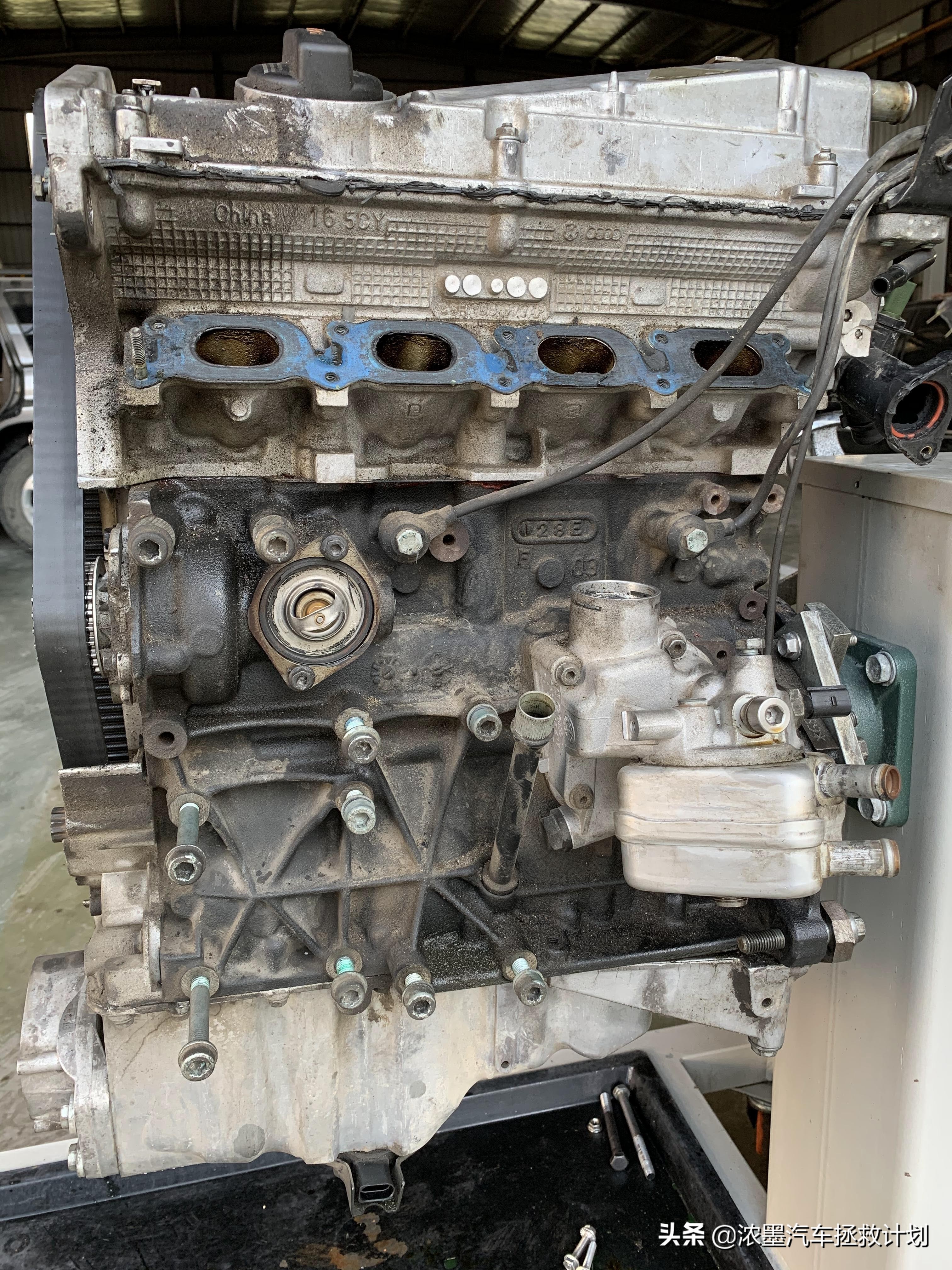 情怀老车帕萨特b5翻新,经典老车b5帕萨特翻新复活