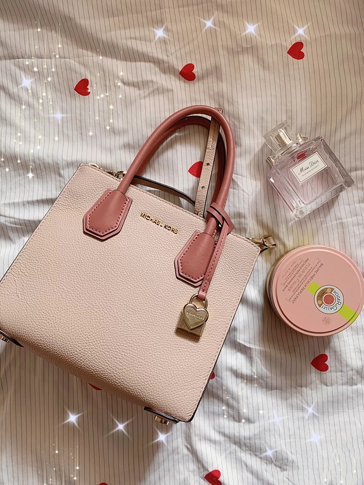 质感好点的高档气质女包,设计感高端上档次女包心形