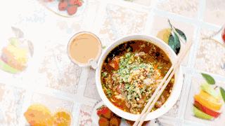 一处小众目的地！这里有酸汤辣子蘸出来的美味，吃一口就丢魂！