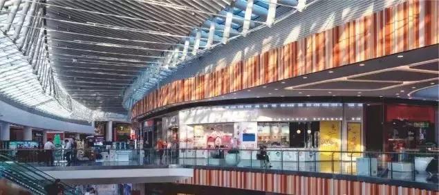 柬埔寨消费那么高本地人怎么活,100元人民币在柬埔寨的购买力