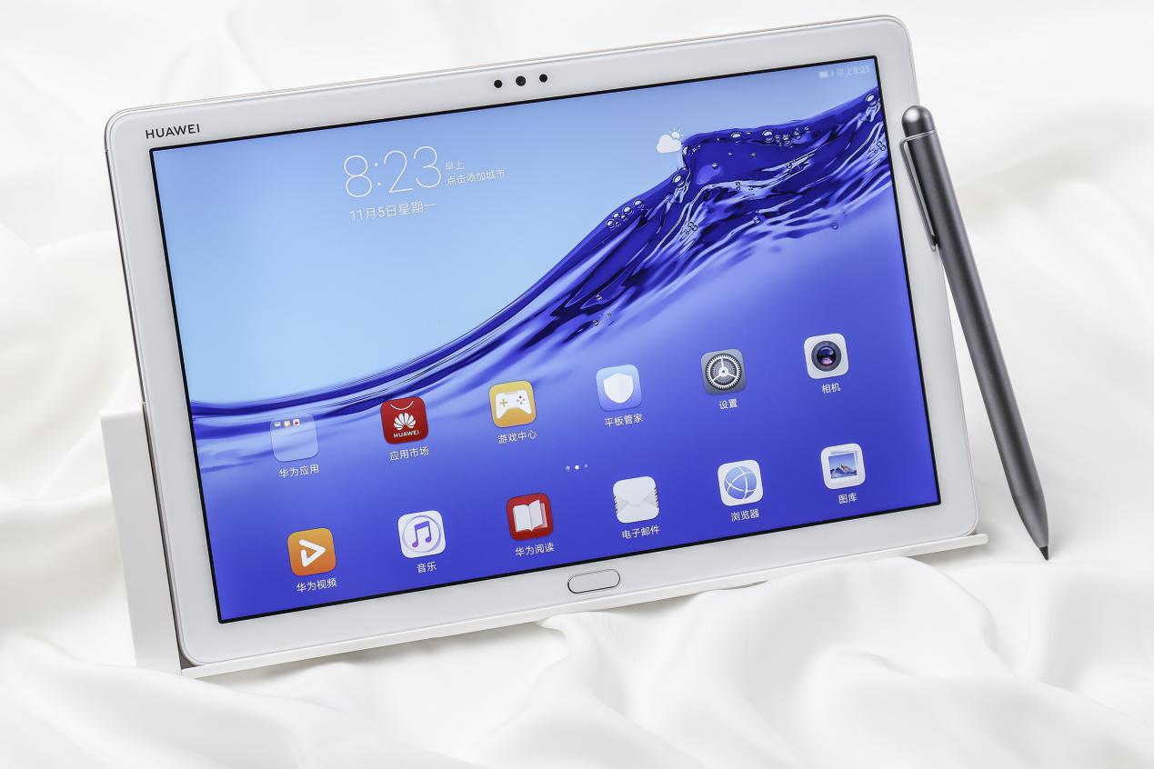 中秋节不知道送长辈什么礼物，这款平板让父母老年生活更丰富多彩