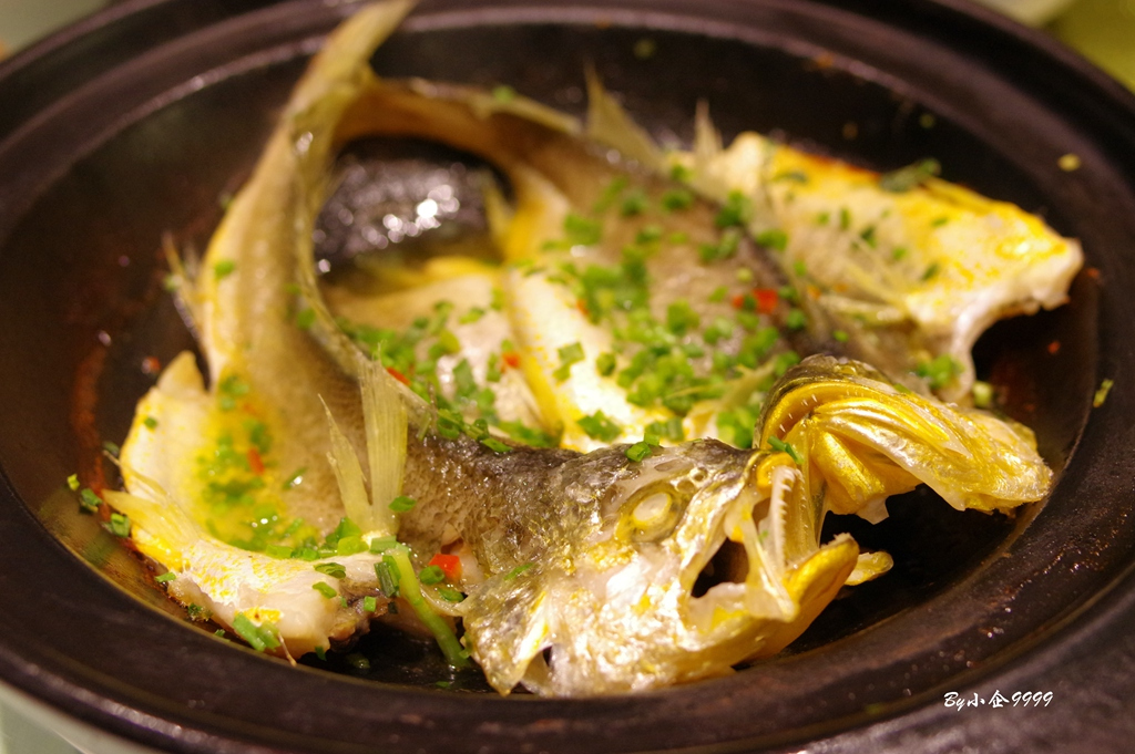 松江洞泾筱爷叔饭店在什么地方,最近筱爷叔松江旗舰店团购