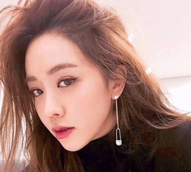 每天睡前做这三个步骤,让你单眼皮变双眼皮,内双变成好看的外双