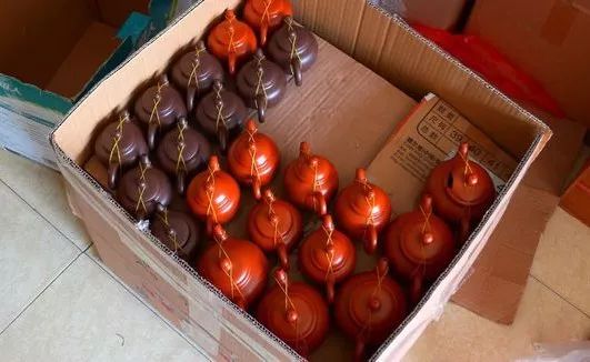 壶盖打碎了有什么征兆,壶盖摔成两半