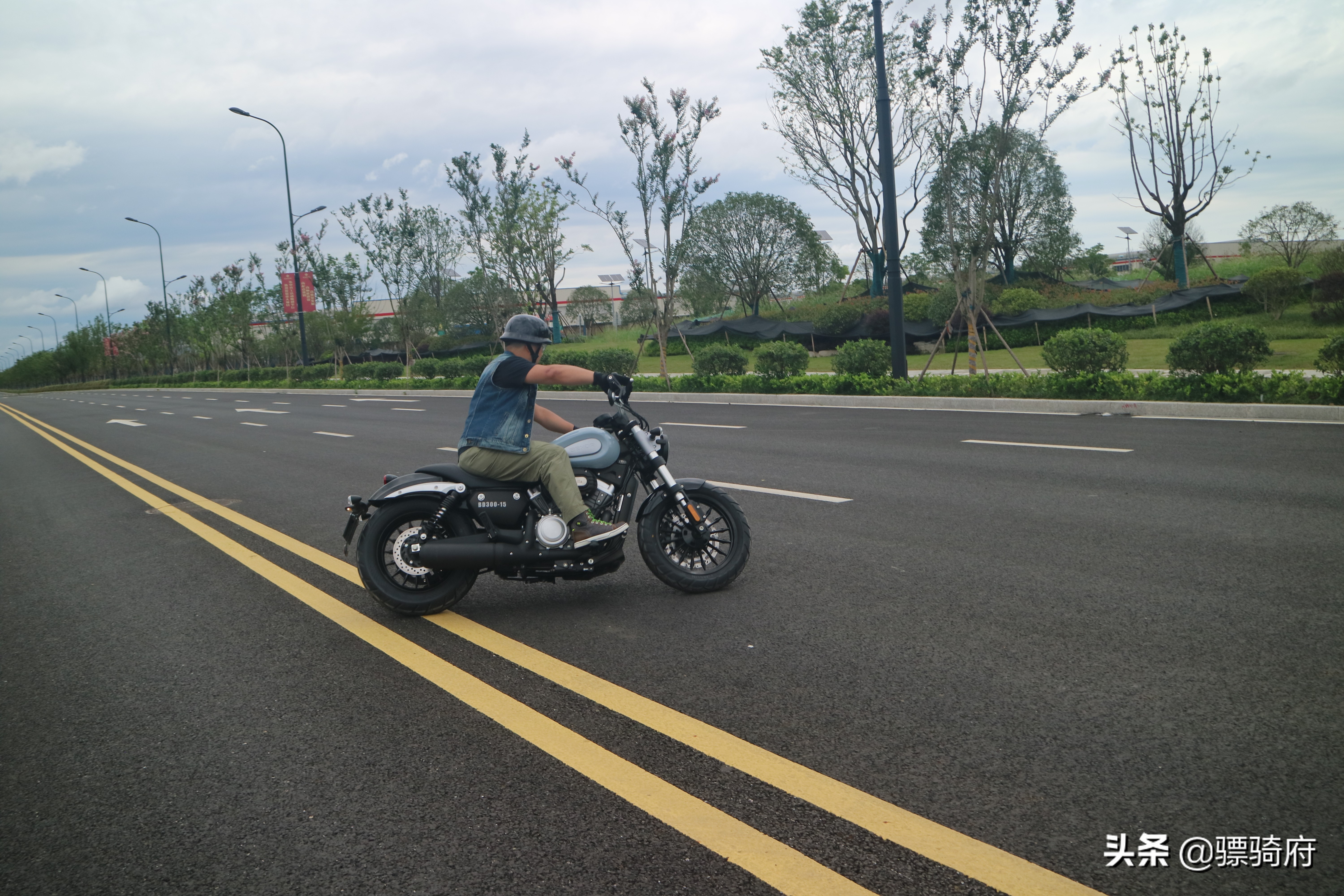 奔达金吉拉300试驾感受,奔达金吉拉300plus