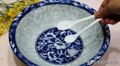 洗香菇只用盐可以吗,香菇只用清水洗可以吗