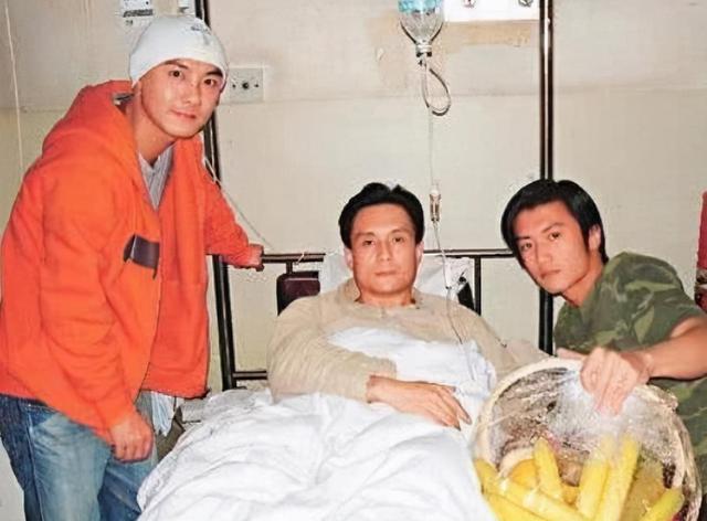 王伯昭被张卫健谢霆锋打片段,张卫健谢霆锋王伯昭事件