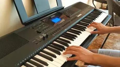 如何跟准电子琴的节奏点,电子琴如何跟准节奏