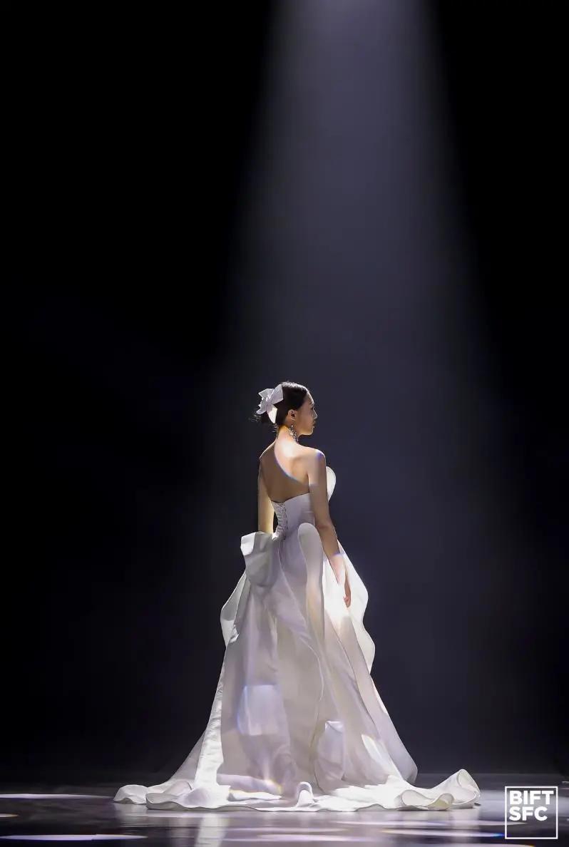 2021年清华服装设计毕业秀,中国优秀的服装设计毕业秀