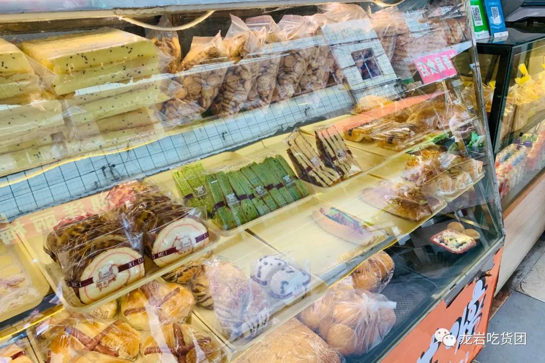 走吧，去龙门镇，吃上一整天