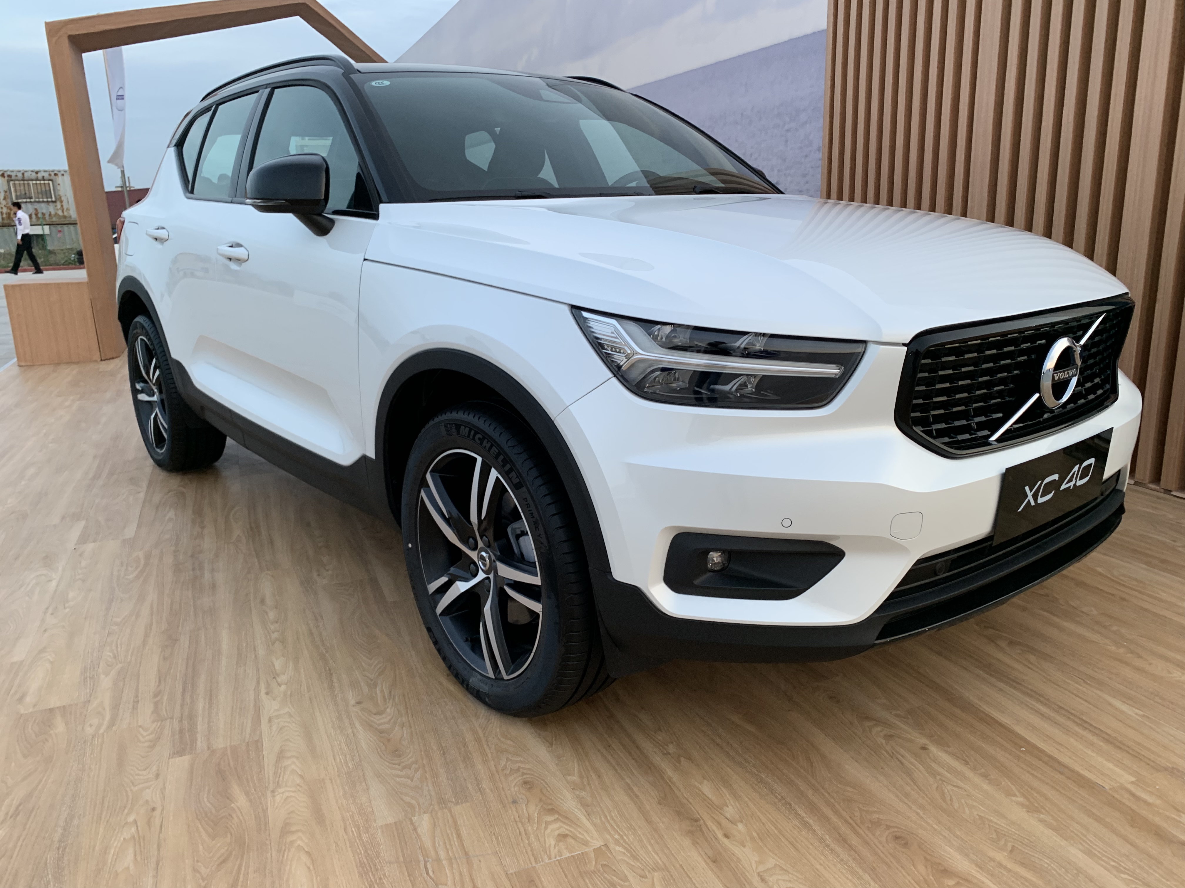 沃尔沃试乘试驾讲解,赛道试驾