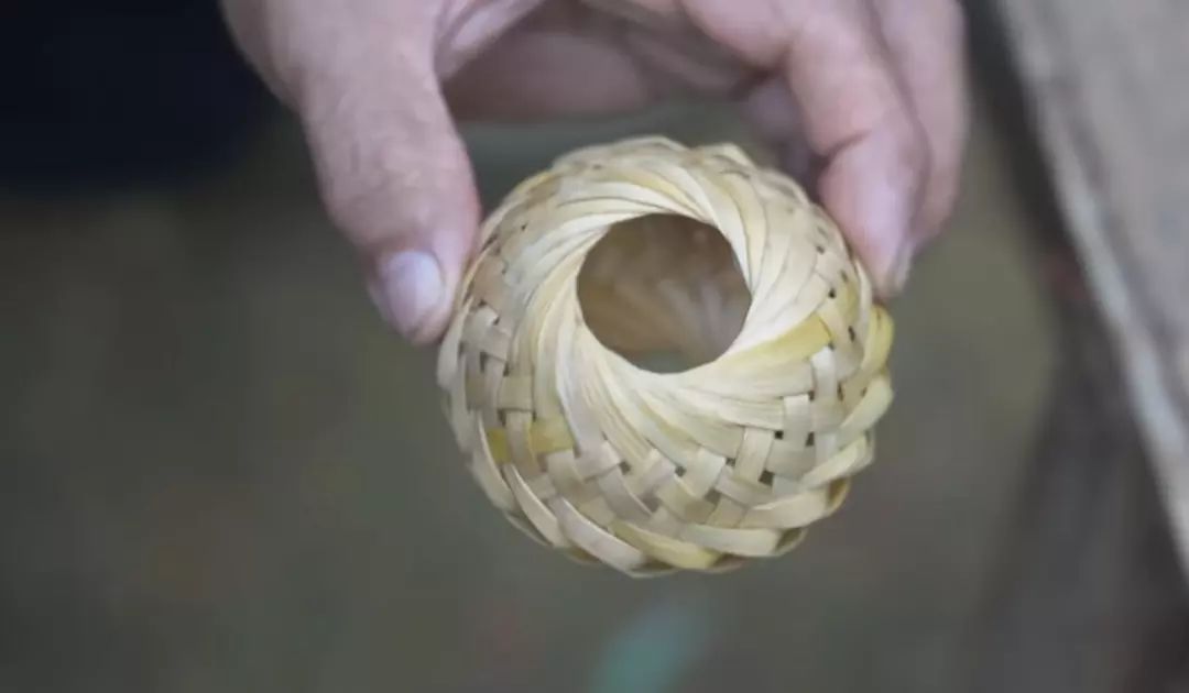 爷爷版李子柒视频评价,农村小伙子李子柒视频