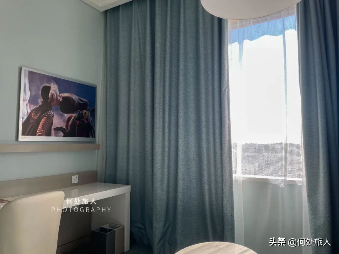 鍖椾含鐜悆褰卞煄鍝堝埄娉㈢壒涓婚閰掑簵,鍖椾含鐜悆褰卞煄閰掑簵娴嬭瘎