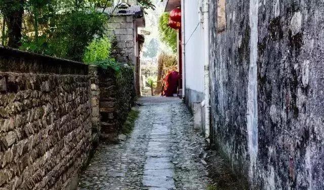 皖南绩溪仁里古村游记,打卡千年水街绩溪坎头古村落