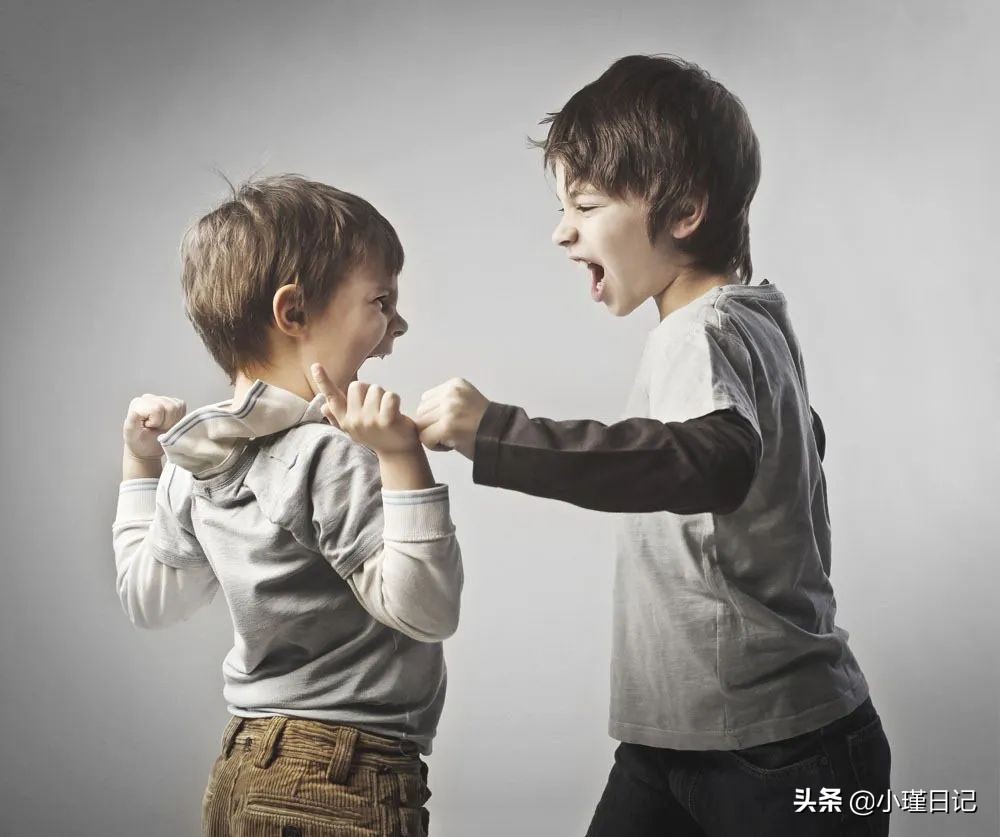 如何让孩子改掉暴躁情绪,怎么样让小孩脾气不暴躁