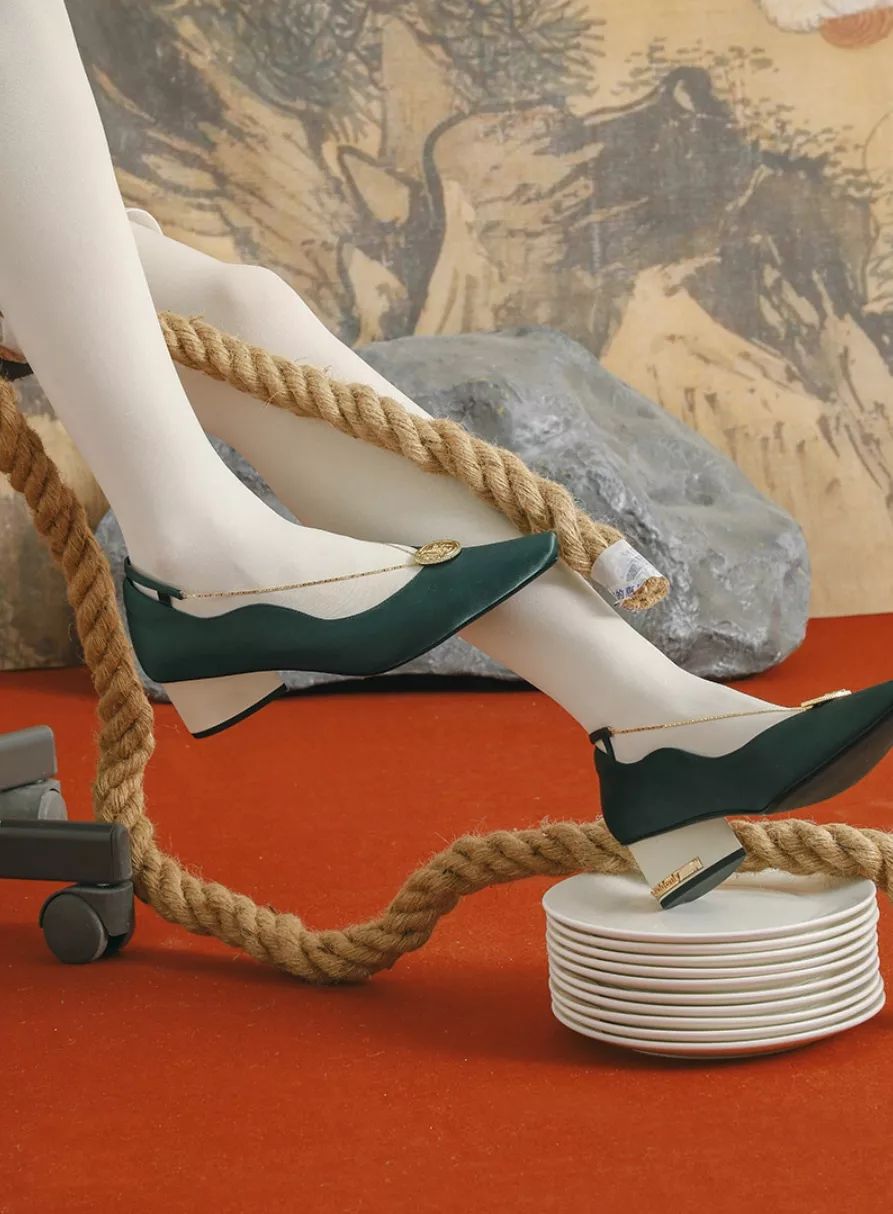 明星小众品牌 (高颜值百搭不贵的潮鞋品牌)