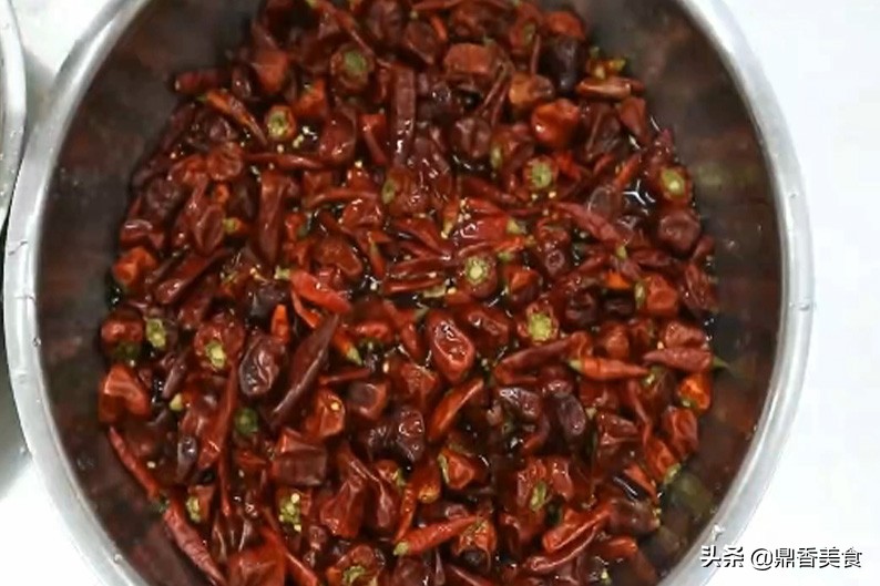 香辣红油自己做可以放红曲粉吗,香辣红油制作绝密配方视频