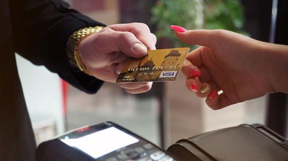 教育机构预付费营销,多家线上机构疯狂售课