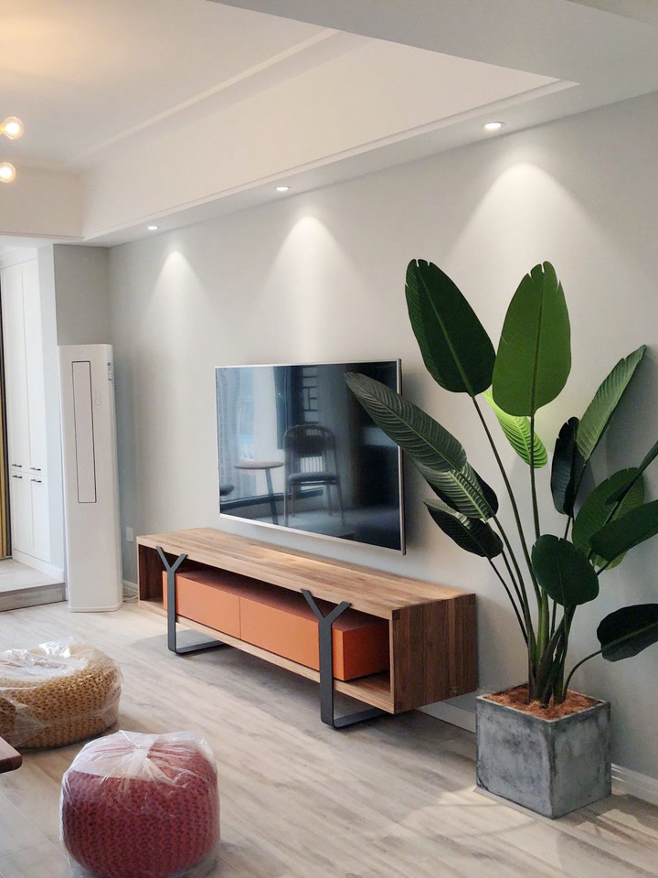 墙面装修加固防潮防虫是刷什么,二次装修墙面可以直接刷乳胶漆吗