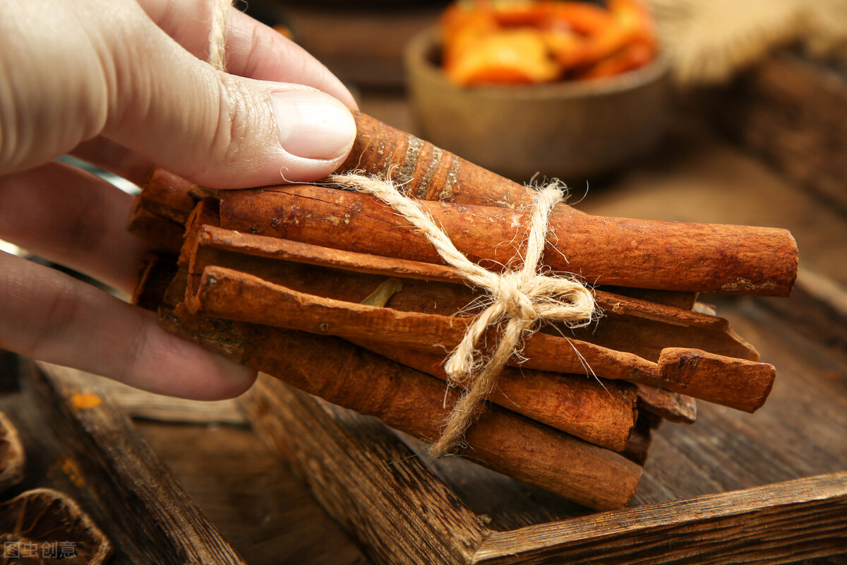 二十四节气立冬泡脚有什么好处,立冬后一天什么时间泡脚比较好