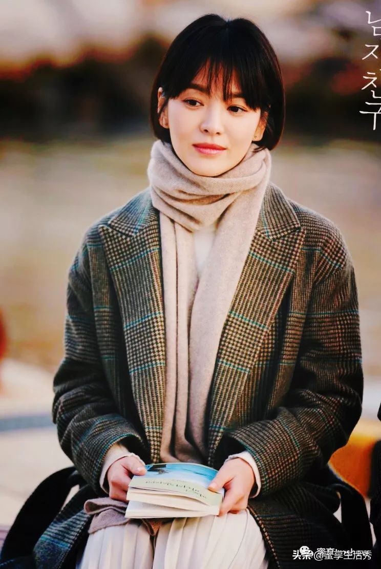 凯特王妃梅根穿衣搭配,凯特王妃和梅根穿衣打扮秋冬