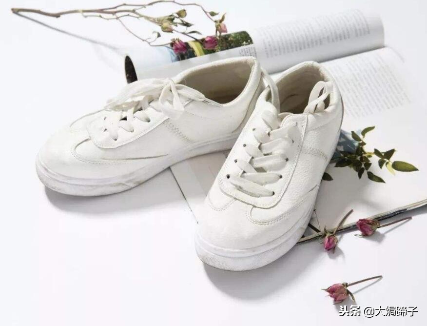 鞋子有臭味怎么去除50种方法,鞋子有异味怎样去除小妙招