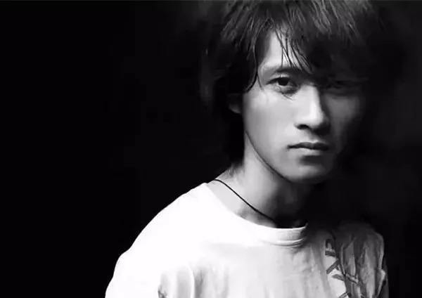 韩寒转型,韩寒变成男神了吗