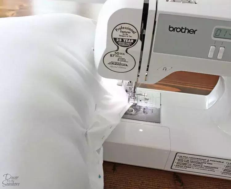 旧枕头不要扔掉不然会后悔的,旧枕头别扔