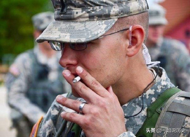 香烟不被禁止，反而在*队军**受欢迎，成为战场的必需品，这是为何？