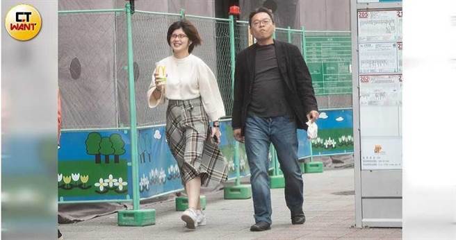 桃色风波升级!柯文哲心腹偷吃甜姐儿,还违规与“绿*党**”密谋