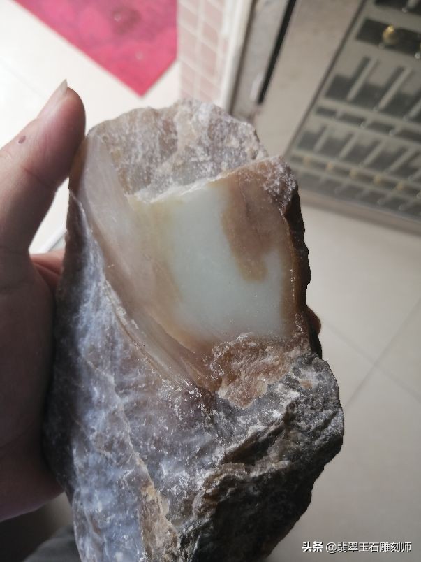 翡翠直播卖货真假怎么看,翡翠直播的坑有多深