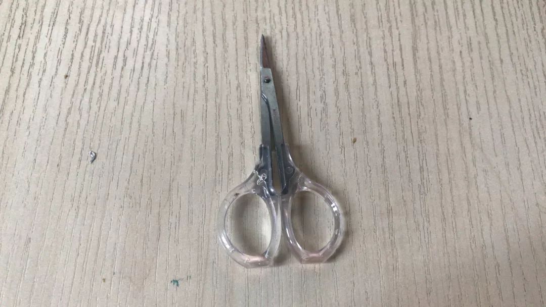 电吉他升级最佳配置,升级一把很便宜的电吉他