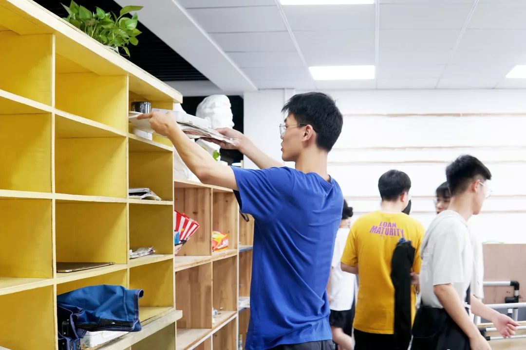 杭州美术生画室集训要准备什么,儿童画室新生入学须知