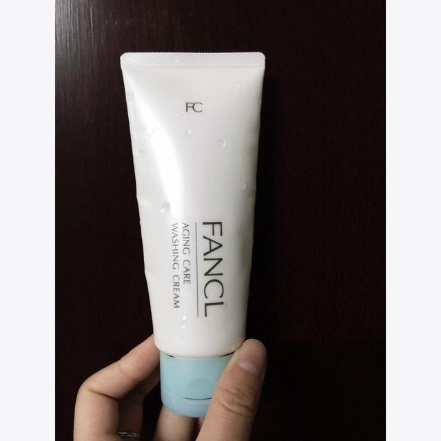 洗面奶去黑头推荐李佳琦,去黑头粉刺洗面奶李佳琦推荐