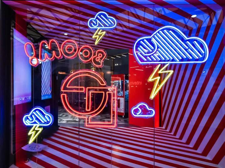 晚餐时间到！餐厅运营、清洁、设计和设计，一站式搞定