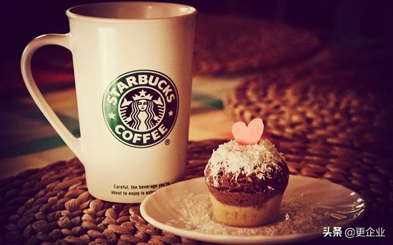 星巴克和瑞幸咖啡营销模式的异同,瑞幸咖啡星巴克经营思路