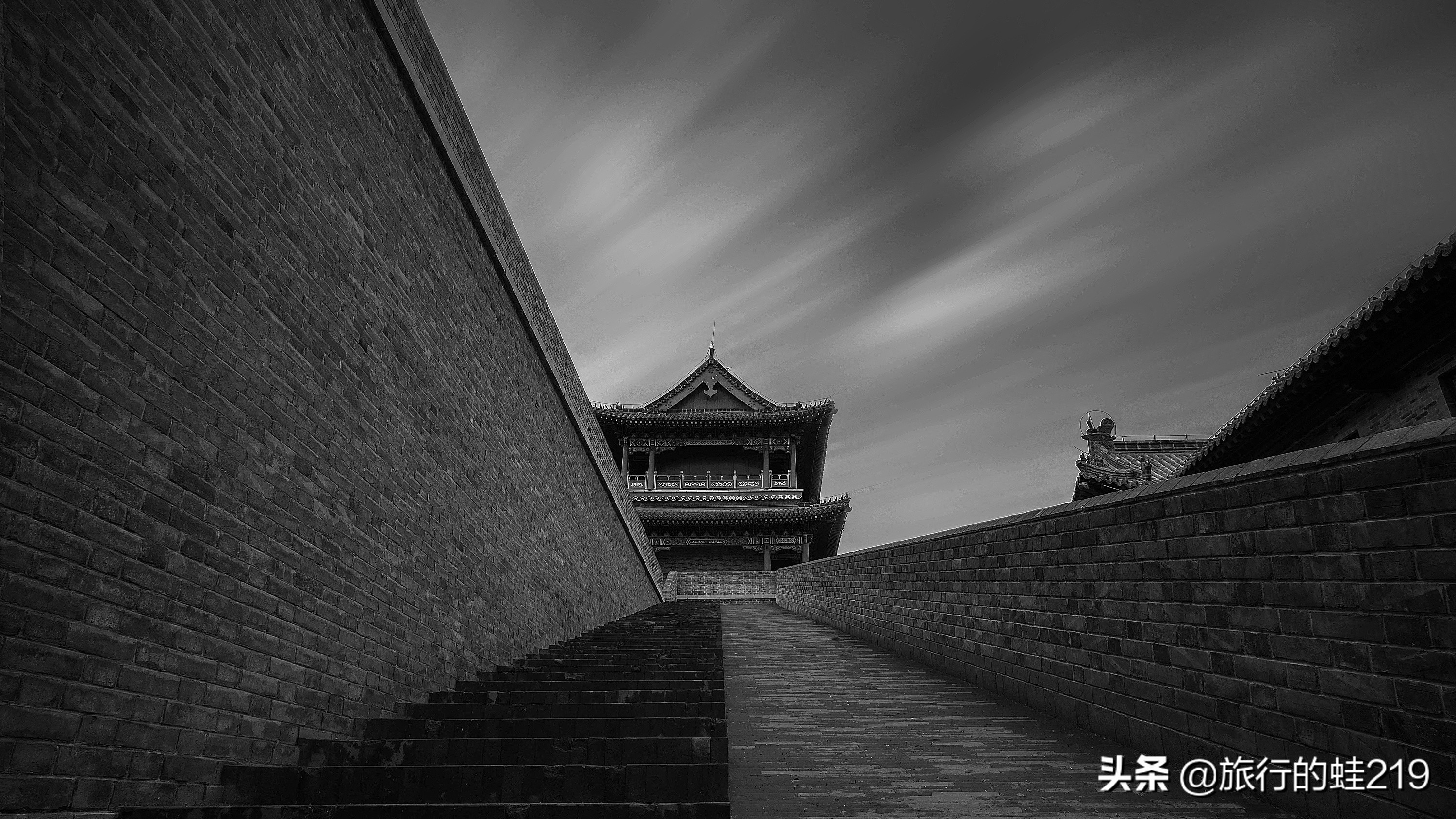 山东潍坊周边城市,山东最不服管的县级市滕州市