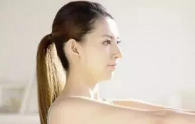 淡盐水洗脸的正确方法和功效,长期用淡盐水洗脸有什么好处