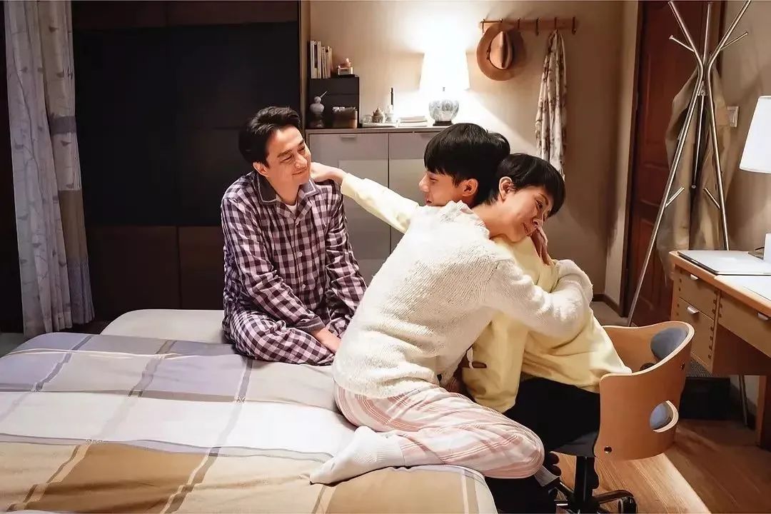 教育孩子早恋的正确做法,孩子早恋妈妈教科书式处理方法