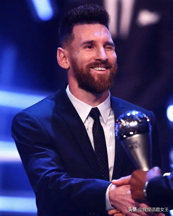 梅西第六次获得金球天下足球奖,梅西第8次夺得世界足球先生