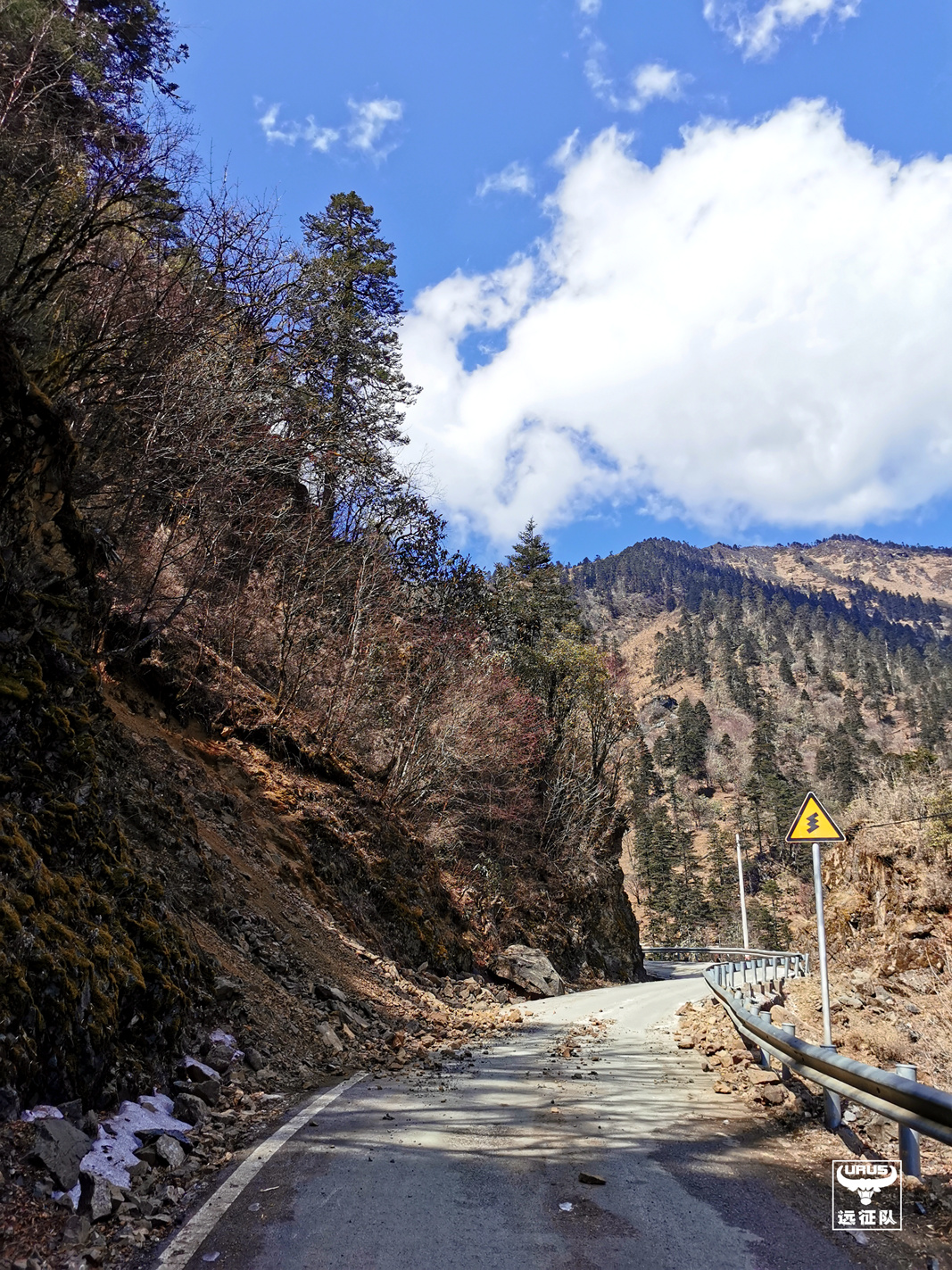稻城亚丁至玛娜茶金如何走,四川木里县到玛娜茶金自驾