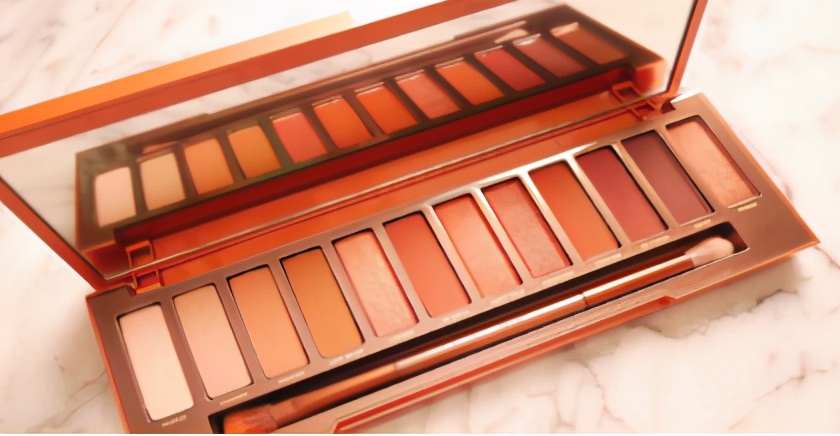 眼影盘网红爆款初恋,tom眼影31号初恋色