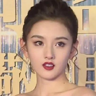 宋祖儿仿妆化妆工作室,宋祖儿仿妆最像的人