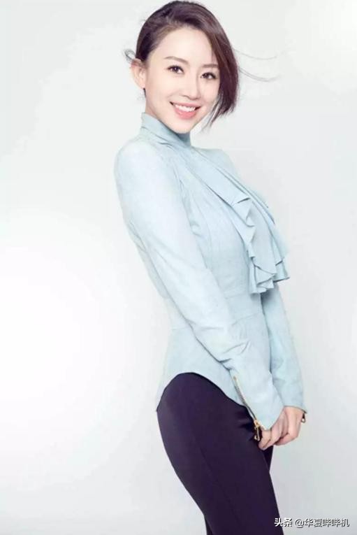 九球天后潘晓婷为何至今单身,九球潘晓婷的个人简历