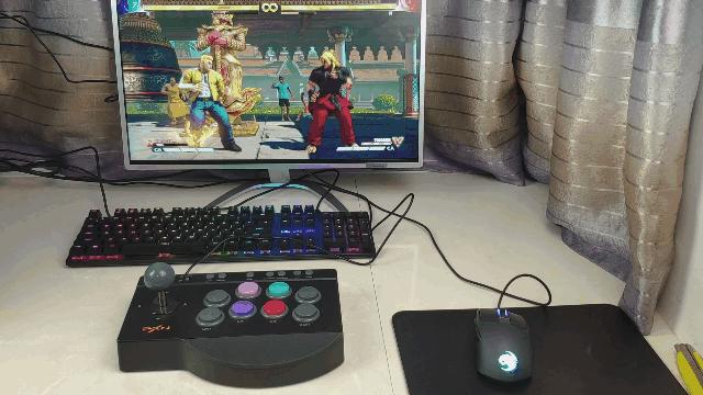 格斗游戏和模拟器,莱仕达pxn-0082怎么连接电脑