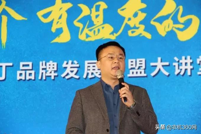 现场预收1.36亿元！经销商为啥这么信赖萨丁重工？