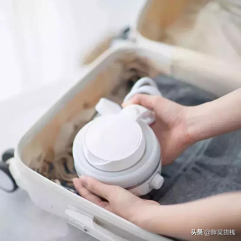 旅游折叠电水壶方便携带,新款折叠电水壶差旅神器方便携带