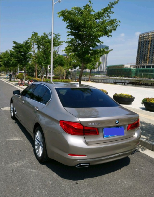 最新款的宝马525值得买吗,宝马525li入门级值得入手吗