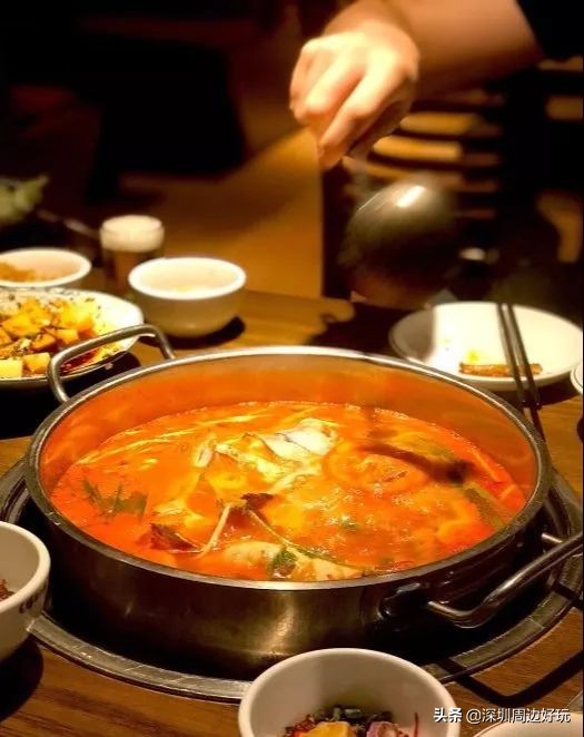 深圳地铁三号线沿途美景与美食,深圳9号线哪个地铁站有美食